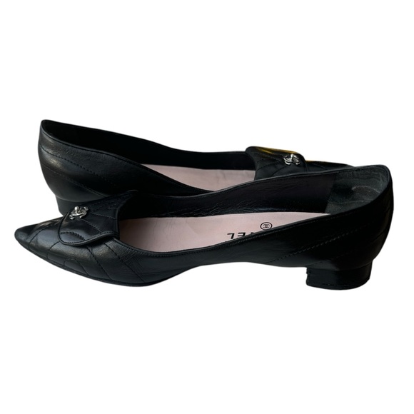 Chanel Interlocking CC Logo Black Quilted Leather Kitten Heel Flats, Size 37 - Picture 6 of 14